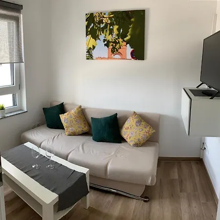 Main Boarding House Daire